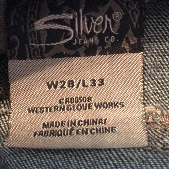 Silver Jeans - Picture 7 of 7